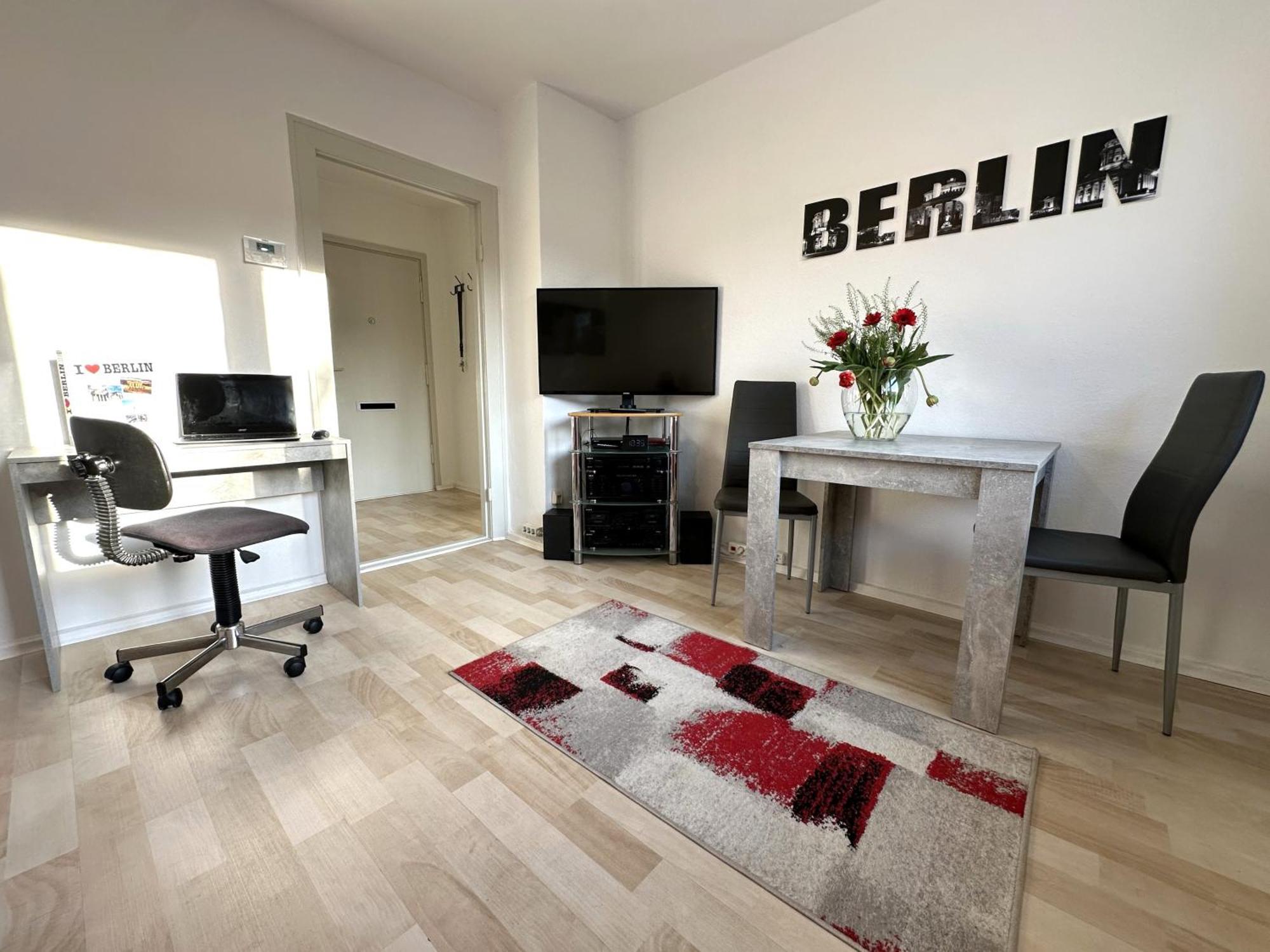 "Ideal" - Berlin Zu Zweit - Citynah, Verkehrsguenstig, Wlan, Supermarkt, Flexibler Check-In Exteriér fotografie